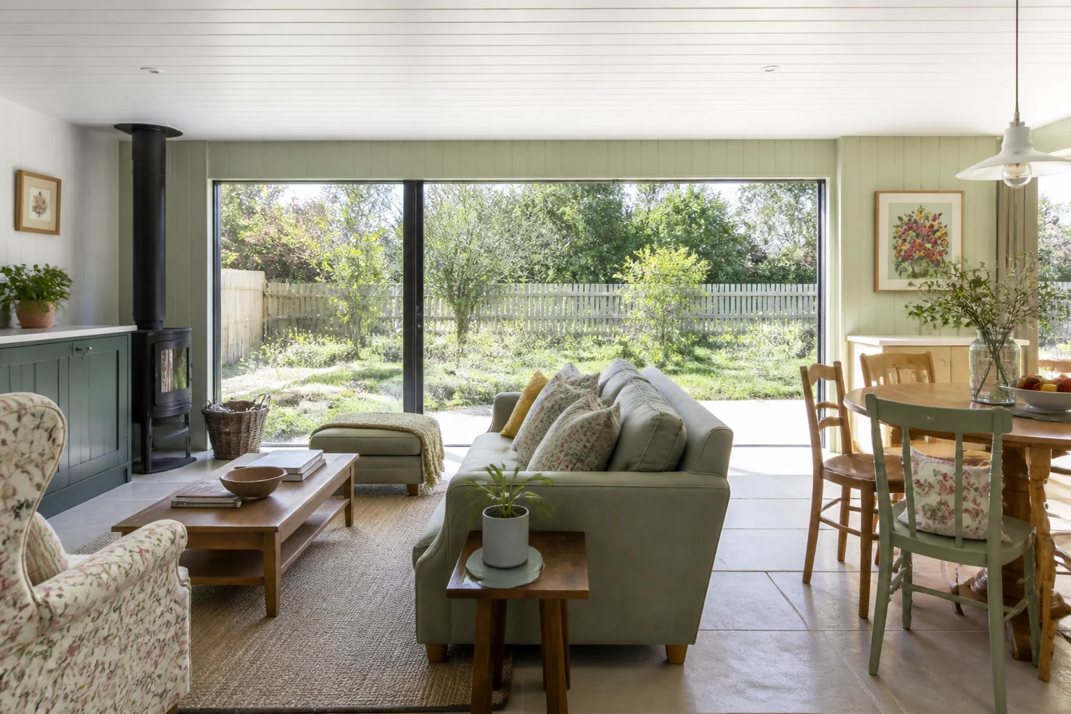 A Cottagecore garage conversion